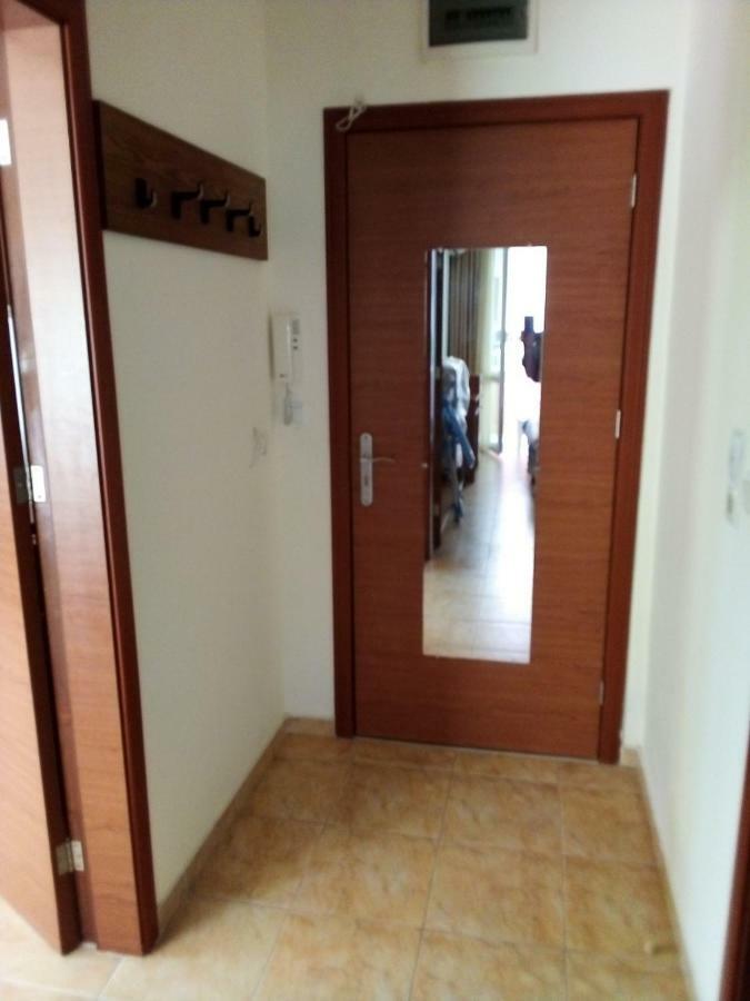 Apartment In Complex Tara Ravda Esterno foto